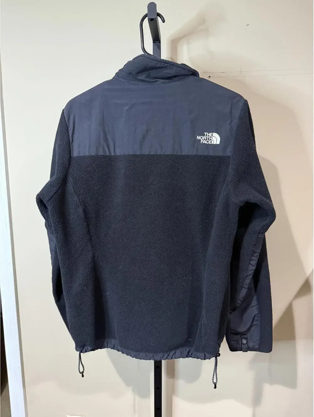 The North Face Men's Black Fleece Jacket with Chest Pocket Medium